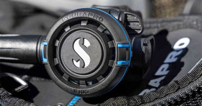 Close up shot of the SCUBAPRO R105 regulator with the SCUBAPRO logo prominently displayed