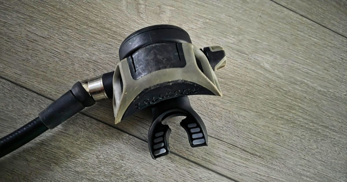 Close up of Atomic Aquatics B2 regulator bottom showing wear from years of use. For article titled Atomic Aquatics B2 Review.