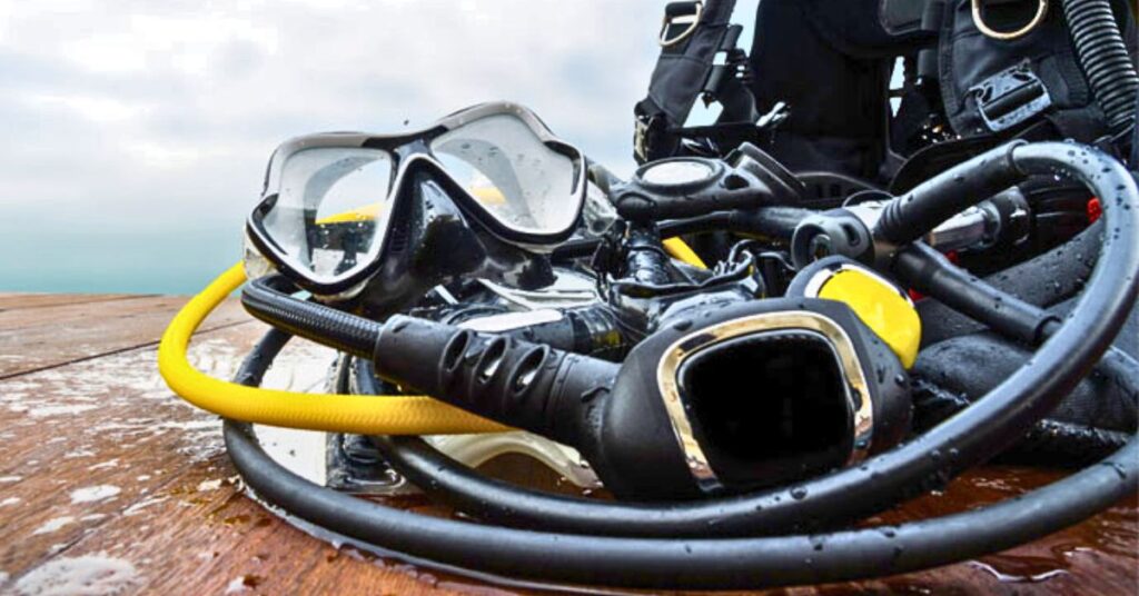 What Gear Do I Need for Scuba Diving